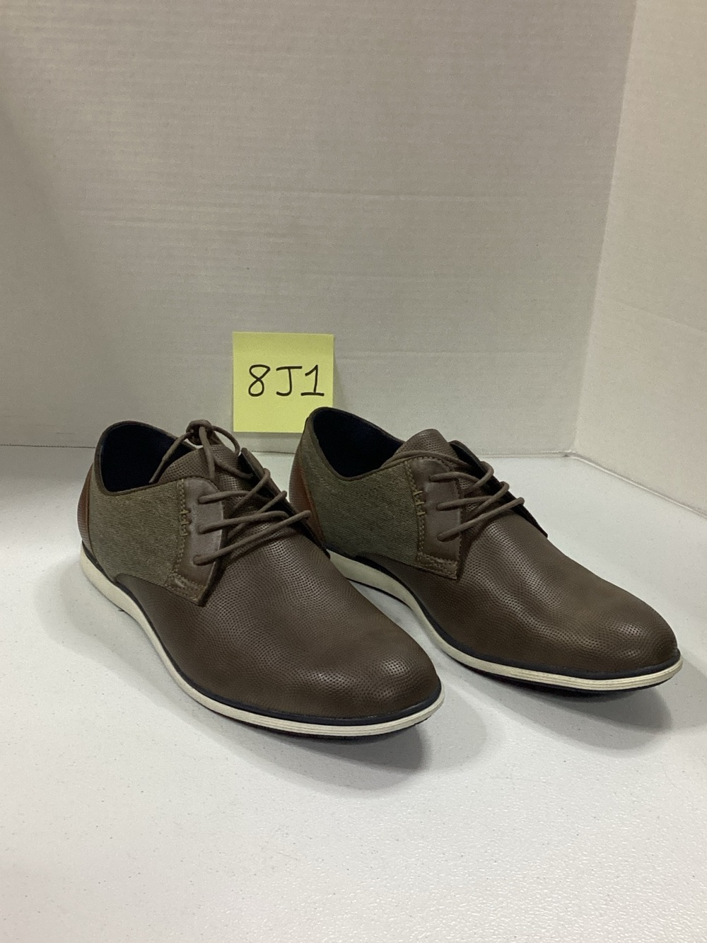 Steve Madden Brown & Olive Lace-Up Oxfords